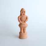 本部はにわ製作所　素焼埴輪／全身武人（小）